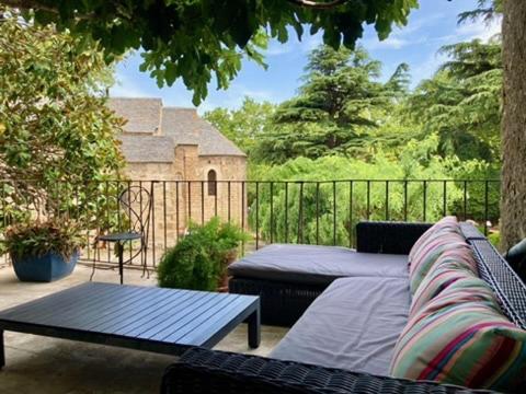 克洛斯德维尼斯住宿加早餐酒店 Saint-Couat-dʼAude 外观 照片